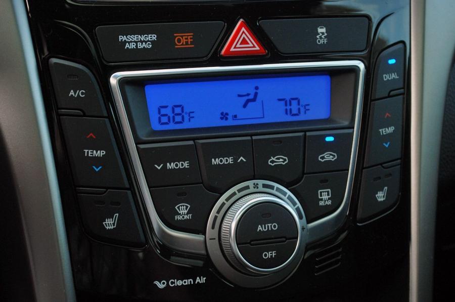  Hyundai Elantra GT 2012 года  (фото 63 из 151)